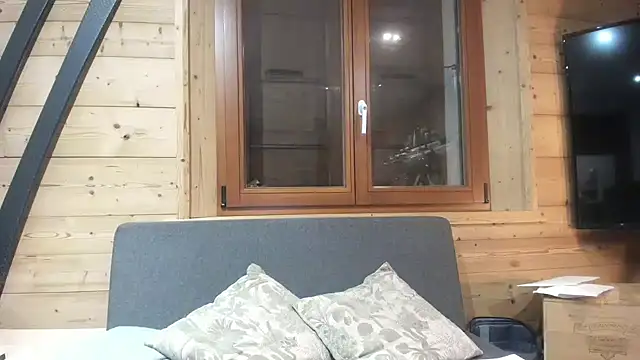 Madame Callie online show from May 11, 8:39 pm