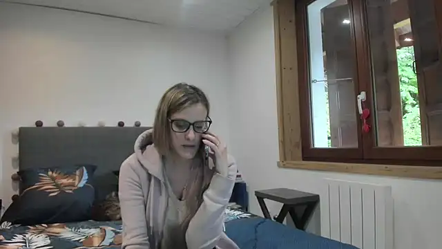 Madame Callie online show from May 18, 11:38 am