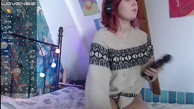 Snapshot of RubyLynxx chatting on October 22, 7:02 am RubyLynxx online show from October 22, 7:02 am