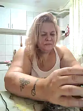 AriannaMilf online show from July 15, 8:57 pm