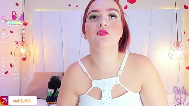 MelanieKlaus online show from December 3, 11:45 am