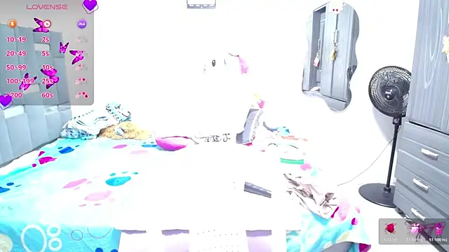 thickebonymilfF online show from June 12, 4:20 am