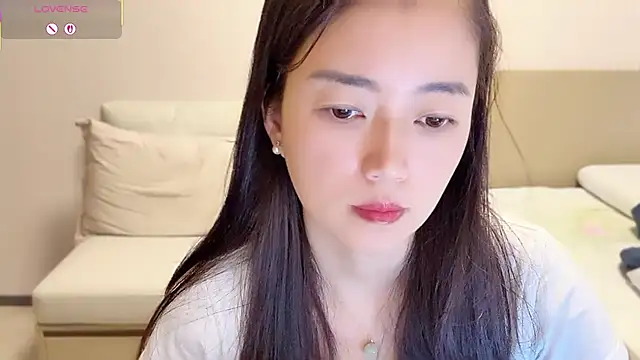 A-xena online show from September 24, 2:10 am