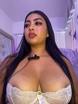 NatashaBrown12 online show from July 21, 4:41 pm