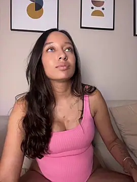 DianaHopson online show from June 5, 2:04 am