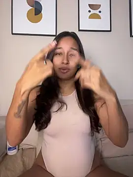DianaHopson online show from July 17, 12:09 pm