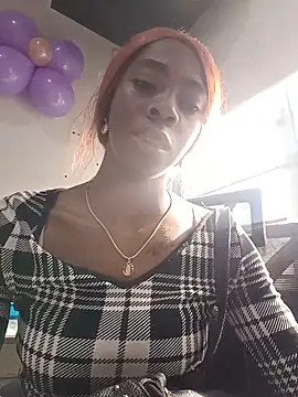 Shanelle   online show from June 26, 1:56 pm