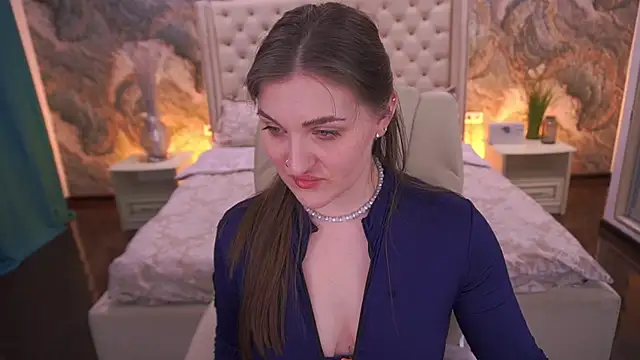 EmmyCharmm online show from July 30, 6:58 am