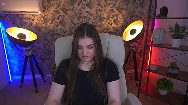 EmmyCharmm online show from July 9, 7:33 am