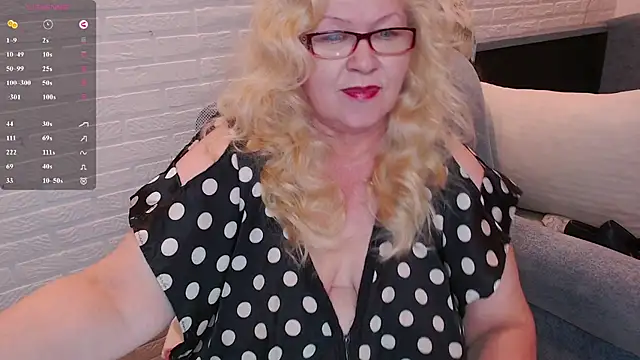 Marina Yourangel online show from July 1, 7:02 pm