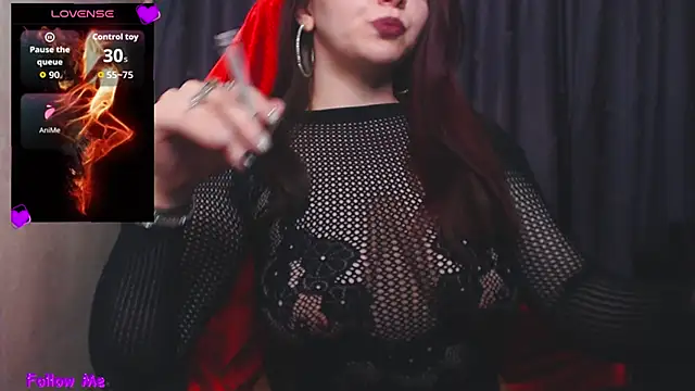 mia-joy online show from October 20, 6:33 pm