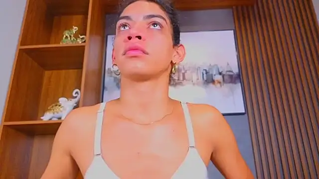 Alahia Rodriguez online show from July 1, 8:08 pm