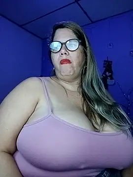 EllisW8 online show from November 30, 12:31 pm