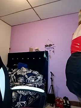 EllisW8 online show from February 14, 11:56 am