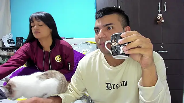 2ScarletandRyan8 online show from February 15, 10:03 am