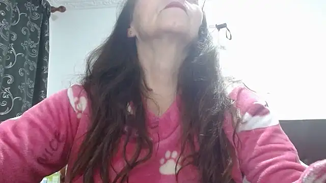 Snapshot of asleycavta chatting on September 21, 4:55 am asleycavta online show from September 21, 4:55 am