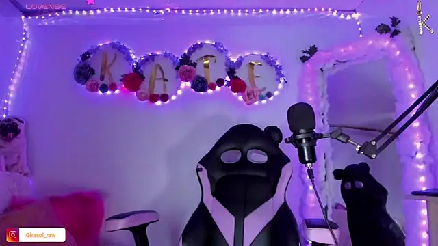 KATERAW online show from March 3, 5:57 am