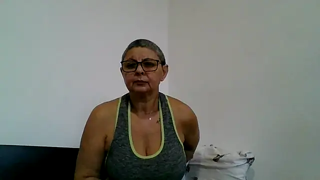 roseblak42 online show from November 29, 9:13 am