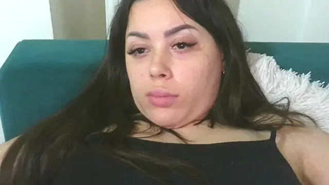 LovelyJulliette online show from April 30, 9:52 pm