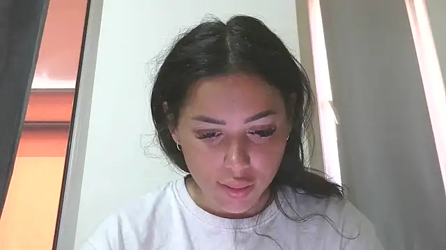 LovelyJulliette online show from August 4, 11:38 am