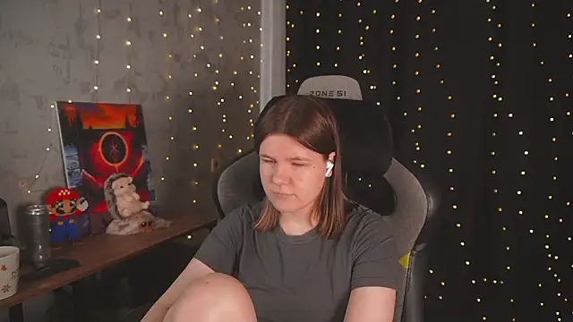 cuteamberlyyy online show from May 1, 4:16 am