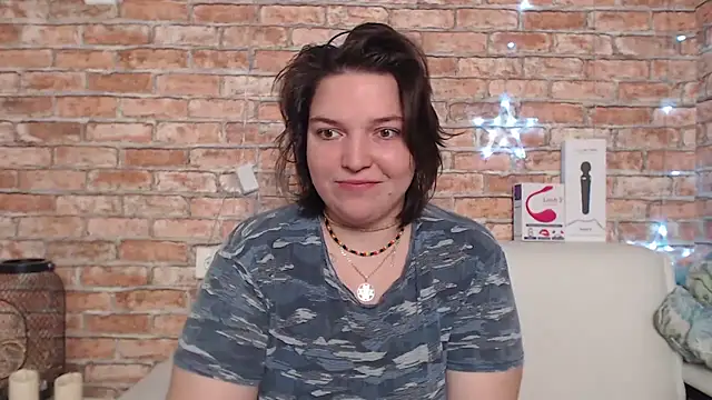 Snapshot of Amelia_Kiss_ chatting on October 2, 12:59 am Amelia Kiss online show from October 2, 12:59 am