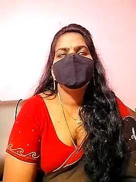 Snapshot of melina214 chatting on September 20, 4:22 am melina214 online show from September 20, 4:22 am