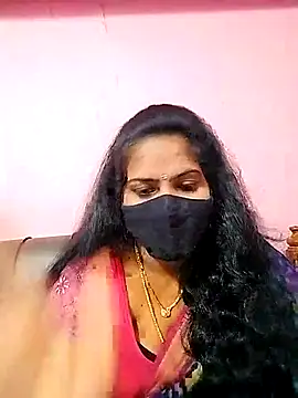 Snapshot of melina214 chatting on October 14, 3:42 am melina214 online show from October 14, 3:42 am