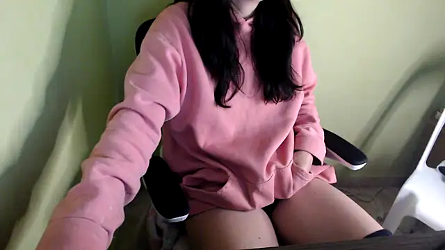 samantha s69 online show from May 3, 11:46 am