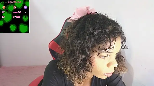 ElisaBoyer online show from March 12, 10:40 am