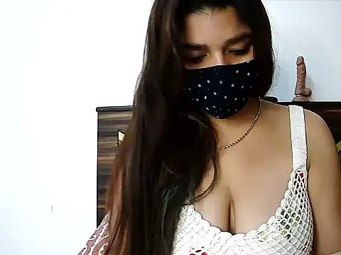 Gloie4u online show from January 17, 5:09 pm