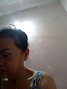 Hotestlove online show from April 26, 10:07 pm