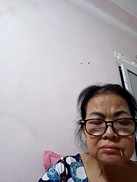 Hotestlove online show from March 11, 2:20 pm