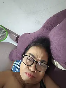 Hotestlove online show from July 23, 7:05 am