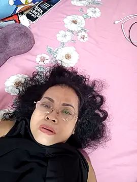 Hotestlove online show from November 1, 2:37 am