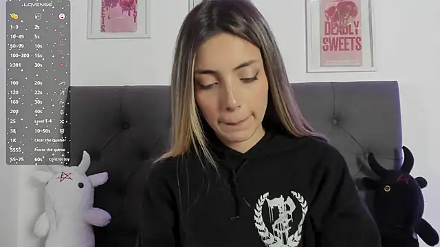 IsadoraGalle  online show from February 19, 11:03 pm