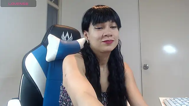 KittyKardy online show from May 4, 11:08 pm