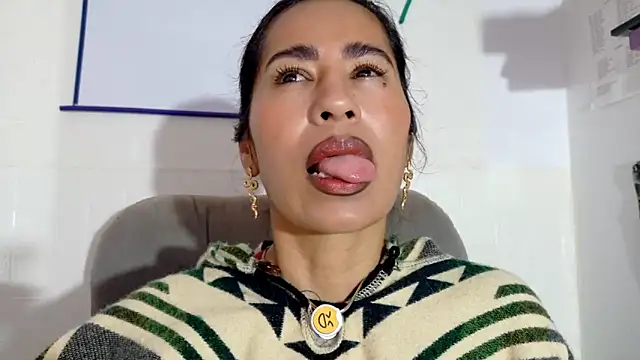 fantasty nylon online show from November 13, 11:42 am