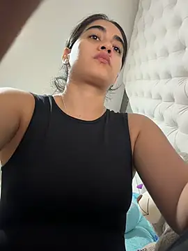 ZarahEvans online show from March 4, 10:27 pm