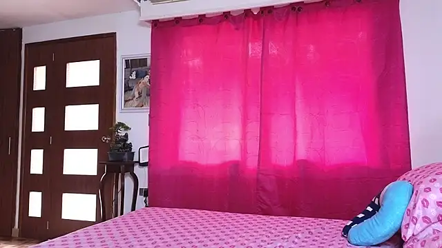 tatiana big ass boobs online show from April 28, 1:04 pm
