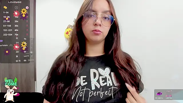 Valery7rose  online show from August 1, 3:58 pm