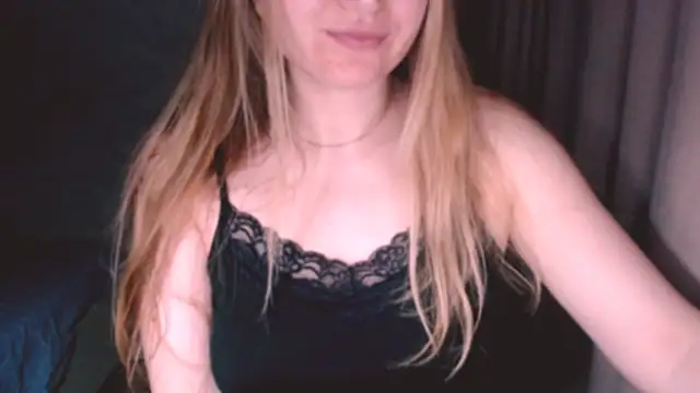 fiona cute 2 online show from May 11, 7:55 pm