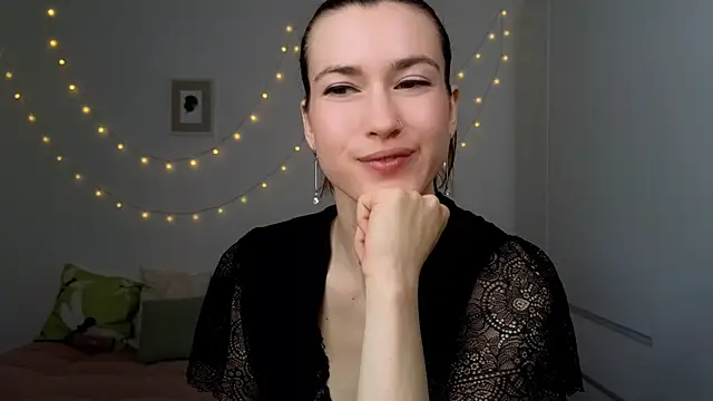 AliciaNewell online show from July 4, 5:36 am