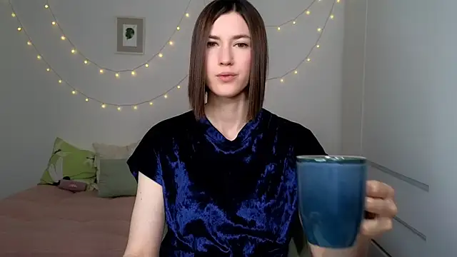 AliciaNewell online show from July 14, 4:28 am