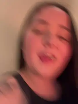 brazillliangirl online show from June 25, 2:44 am
