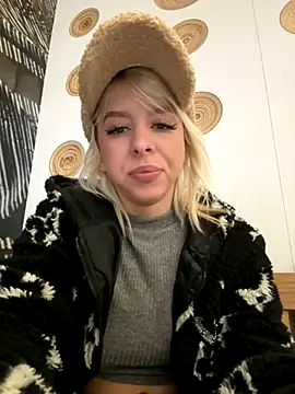 LikaCat online show from October 26, 5:14 am