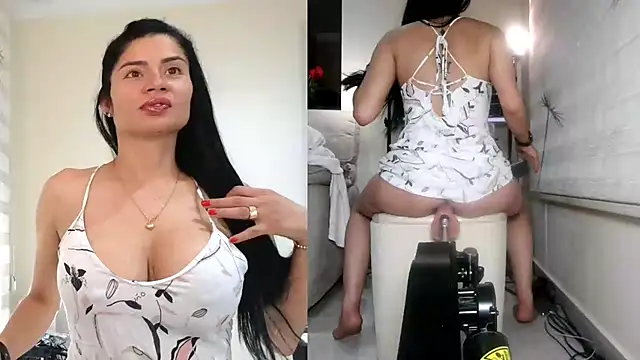 Snapshot of Alondra_fetish chatting on October 16, 2:03 am Alondra fetish online show from October 16, 2:03 am
