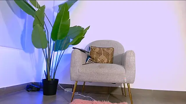 Sara ow online show from June 9, 7:57 pm