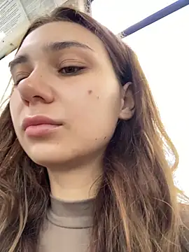 QuitieLia online show from July 29, 8:14 am