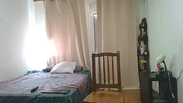 Snapshot of valentinaxcam chatting on September 17, 9:51 am valentinaxcam online show from September 17, 9:51 am